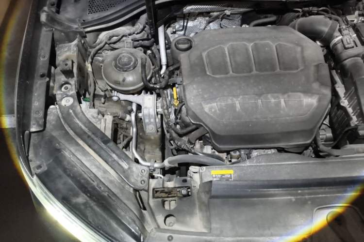 Used Volkswagen Tayron 2023 330TSI Two-Wheel-Drive R-Line High-Energy Version Engine Bay Right
