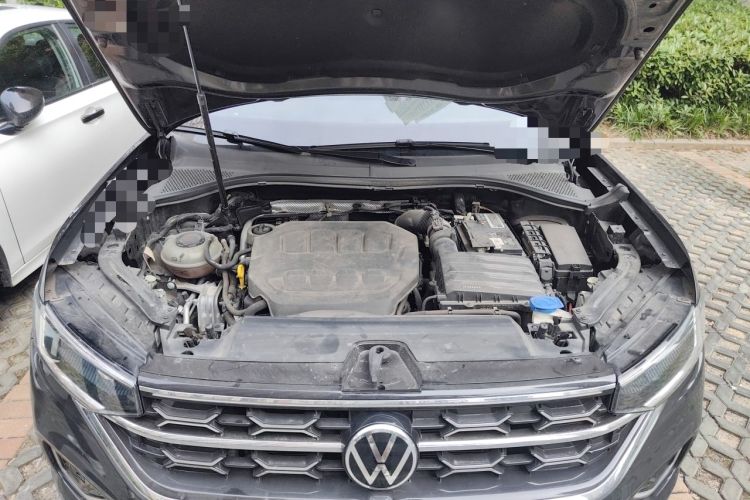 Used Volkswagen Tayron 2023 330TSI Two-Wheel-Drive Luxury Plus Advanced Version Engine Bay