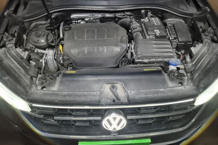 Used Volkswagen Tayron 2023 330TSI Two-Wheel-Drive R-Line High-Energy Version Engine Bay