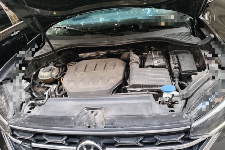Used Volkswagen Tayron 2023 330TSI Two-Wheel-Drive R-Line High-Energy Version Engine Bay