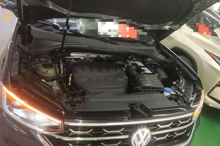 Used Volkswagen Tayron 2023 330TSI Two-Wheel-Drive Luxury Plus Advanced Version Engine Bay