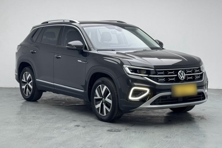 Used Volkswagen Tayron 2023 330TSI Two-Wheel-Drive Luxury Plus Advanced Version Exterior 3