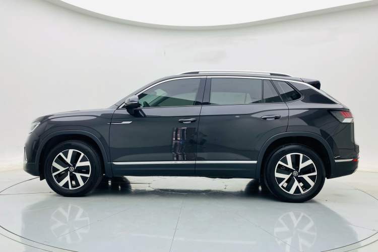 Used Volkswagen Tayron 2023 330TSI Two-Wheel-Drive Luxury Plus Advanced Version Exterior 4