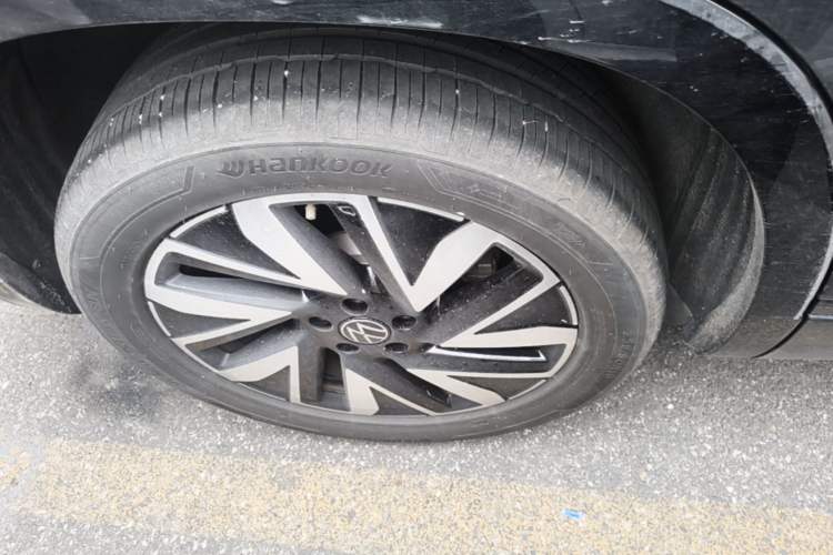 Used Volkswagen Tayron 2023 330TSI Two-Wheel-Drive R-Line High-Energy Version Exterior 5