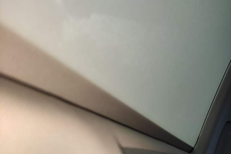 Used Volkswagen Tayron 2023 330TSI Two-Wheel-Drive R-Line High-Energy Version Headliner