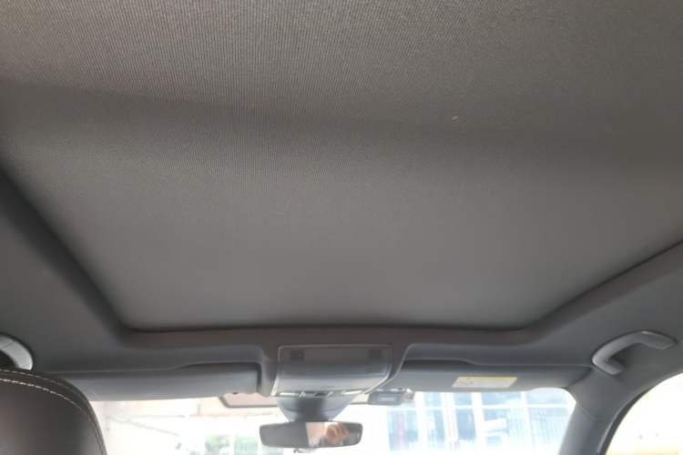 Used Volkswagen Tayron 2023 380TSI Four-Wheel Drive R-Line Pro Smart Edition Headliner