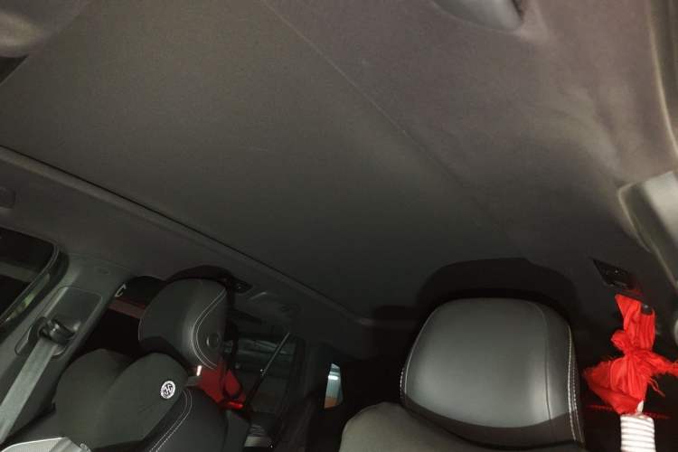 Used Volkswagen Tayron 2023 380TSI Four-Wheel Drive R-Line Pro Smart Edition Headliner