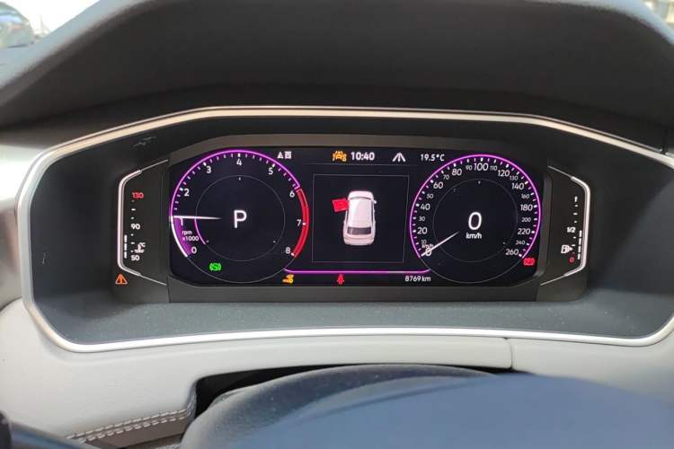 Used Volkswagen Tayron 2023 330TSI Two-Wheel-Drive R-Line High-Energy Version Instrument Cluster
