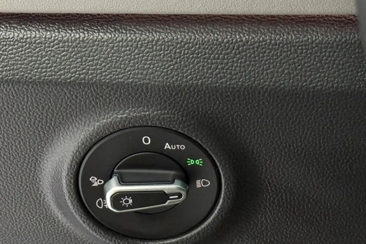 Used Volkswagen Tayron 2023 280TSI Two-Wheel-Drive Luxury Plus Advanced Version Instrument Cluster