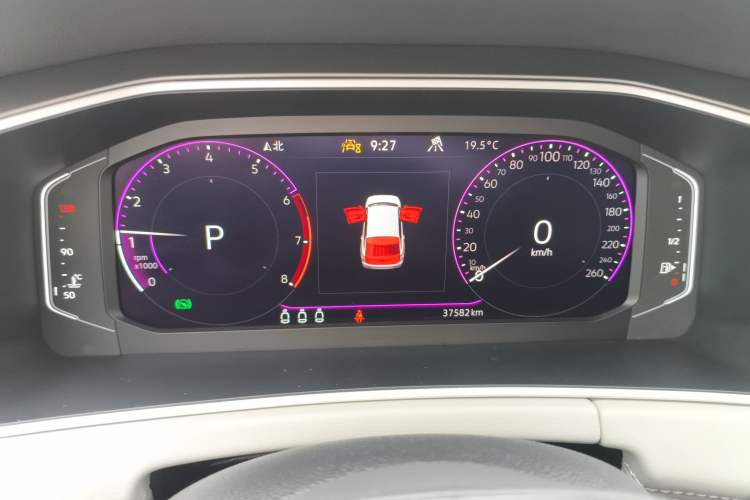 Used Volkswagen Tayron 2023 330TSI Two-Wheel-Drive R-Line High-Energy Version Instrument Cluster