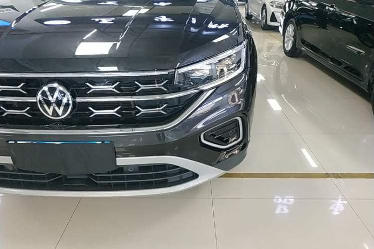 Used Volkswagen Tayron 2023 330TSI Two-Wheel-Drive Luxury Plus Advanced Version Left Front Headlight