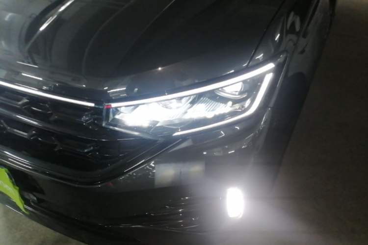 Used Volkswagen Tayron 2023 Revised Version 380TSI All-Wheel Drive R-Line High-Energy Edition Left Front Headlight
