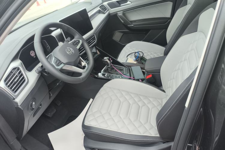 Used Volkswagen Tayron 2023 330TSI Two-Wheel-Drive R-Line High-Energy Version Left Front Seat