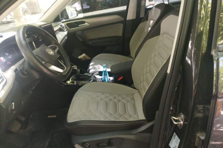 Used Volkswagen Tayron 2023 330TSI Two-Wheel-Drive R-Line High-Energy Version Left Front Seat