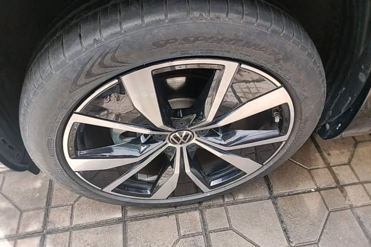 Used Volkswagen Tayron 2023 Revised Version 380TSI All-Wheel Drive R-Line Pro Smart Edition Left Front Wheel Hub