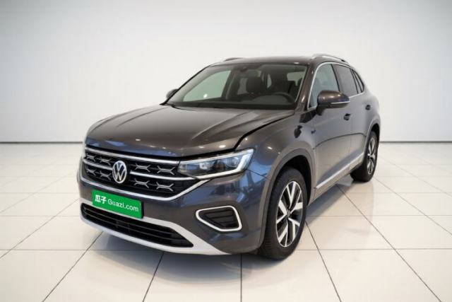 Volkswagen Tayron 2023 300TSI Two-Wheel-Drive Luxury Plus Advanced Edition usado
