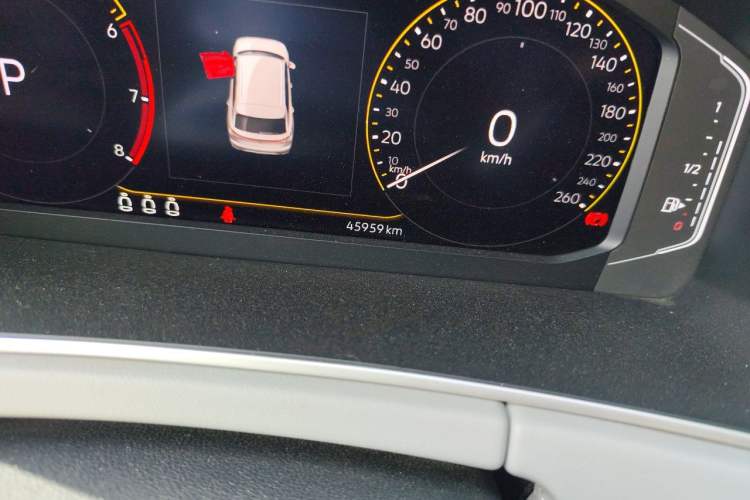 Used Volkswagen Tayron 2023 280TSI Two-Wheel-Drive Luxury Plus Advanced Version Odometer Close Up