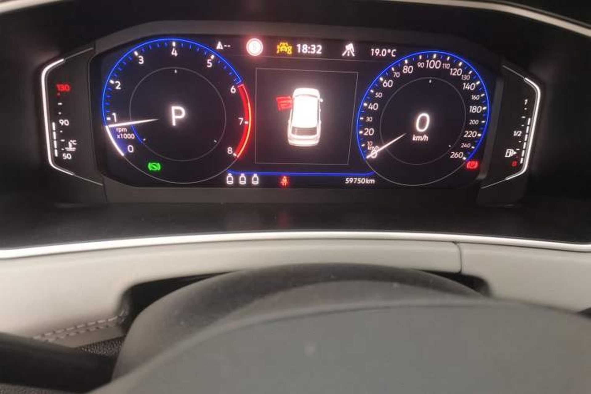 Used Volkswagen Tayron 2023 330TSI Two-Wheel-Drive R-Line High-Energy Version Odometer Close Up