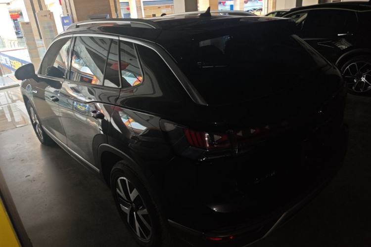 Used Volkswagen Tayron 2023 330TSI Two-Wheel-Drive Luxury Plus Advanced Version Rear Left 45 Deg