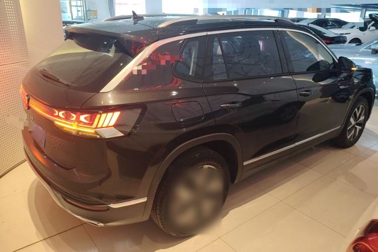 Used Volkswagen Tayron 2023 330TSI Two-Wheel-Drive Luxury Plus Advanced Version Rear Right 45 Deg