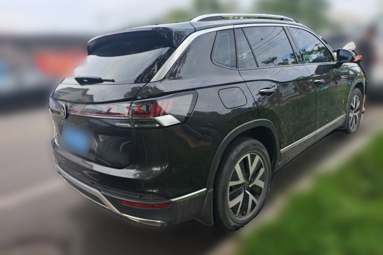 Used Volkswagen Tayron 2023 330TSI Two-Wheel-Drive Luxury Plus Advanced Version Rear Right 45 Deg