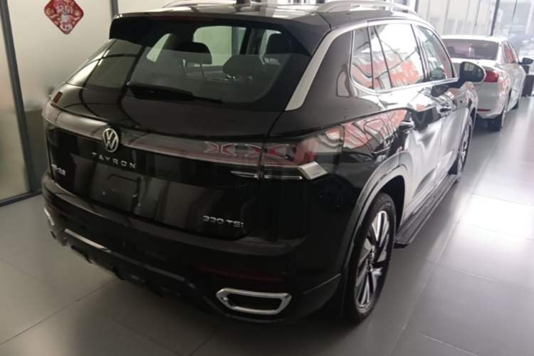 Used Volkswagen Tayron 2023 330TSI Two-Wheel-Drive R-Line High-Energy Version Rear Right 45 Deg