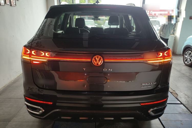 Used Volkswagen Tayron 2023 Revised Version 380TSI All-Wheel Drive R-Line High-Energy Edition Rear