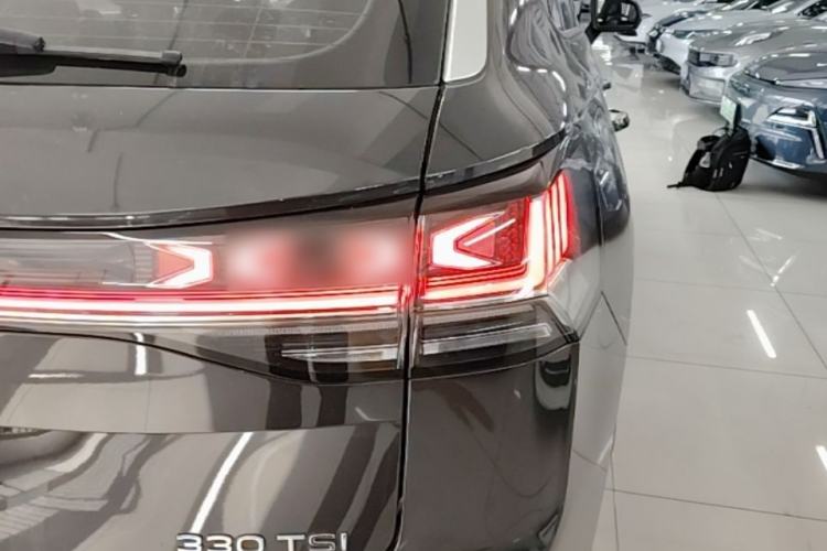 Used Volkswagen Tayron 2023 330TSI Two-Wheel-Drive R-Line High-Energy Version Right Rear Taillight