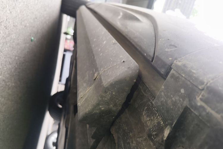 Used Volkswagen Tayron 2023 330TSI Two-Wheel-Drive R-Line High-Energy Version Right Side Sill