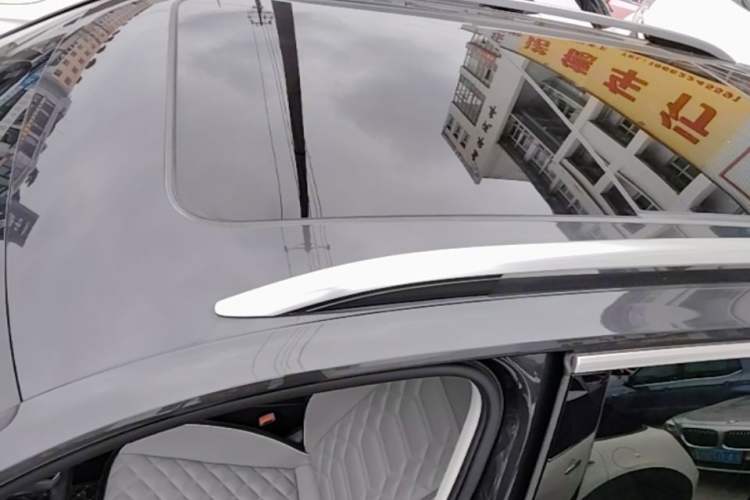 Used Volkswagen Tayron 2023 330TSI Two-Wheel-Drive R-Line High-Energy Version Roof