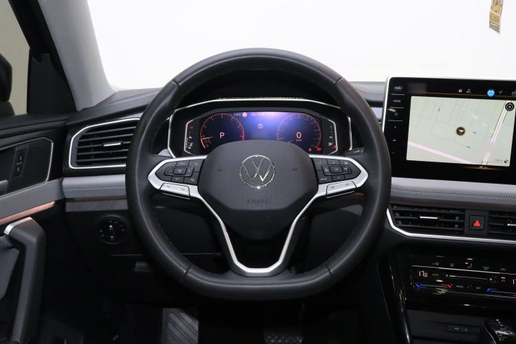Used Volkswagen Tayron 2023 330TSI Two-Wheel-Drive Luxury Plus Advanced Version Steering Wheel