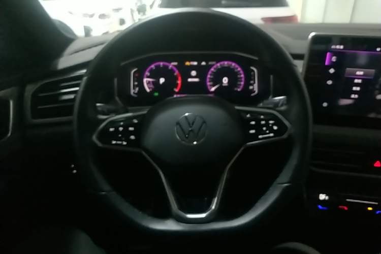 Used Volkswagen Tayron 2023 Revised Version 380TSI All-Wheel Drive R-Line Pro Smart Edition Steering Wheel