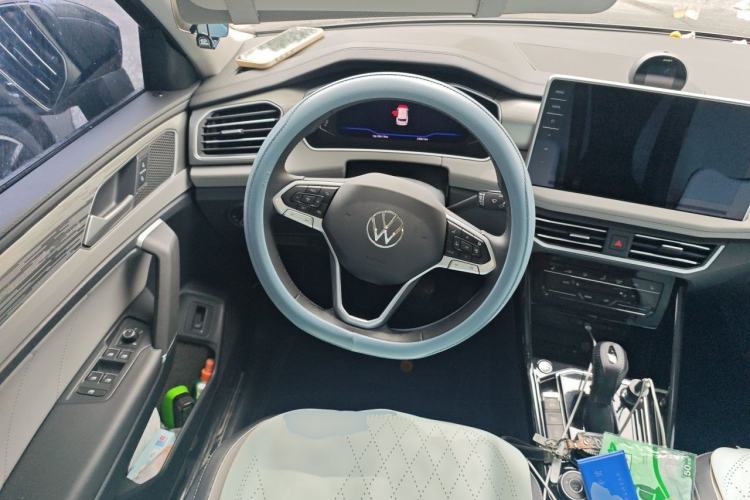 Used Volkswagen Tayron 2023 Revised Version 380TSI All-Wheel Drive R-Line High-Energy Edition Steering Wheel