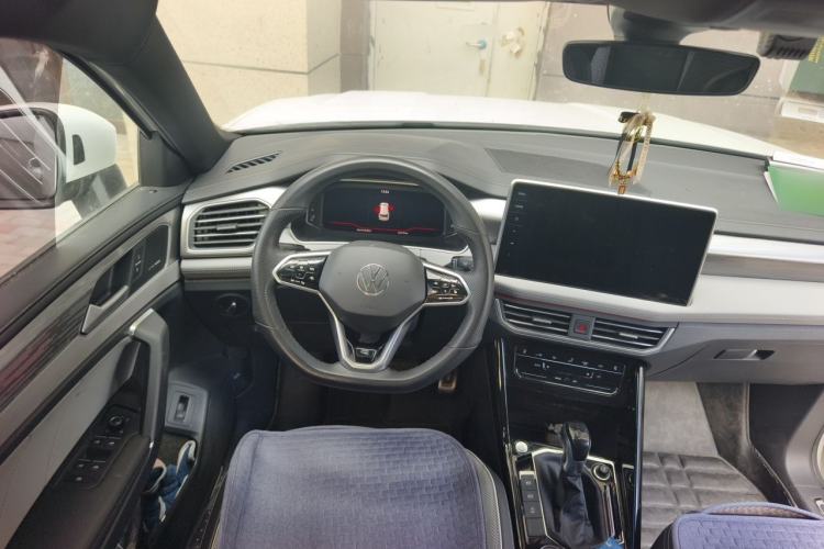 Used Volkswagen Tayron 2023 380TSI Four-Wheel Drive R-Line Pro Smart Edition Steering Wheel