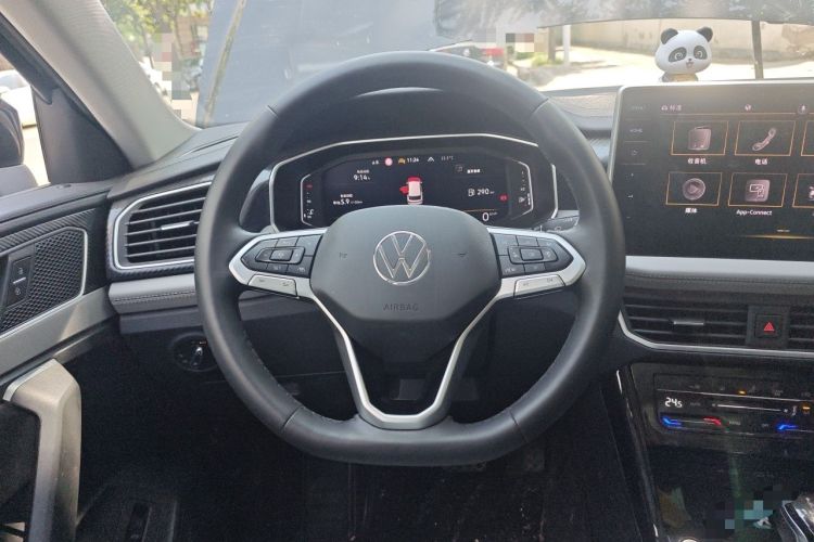 Used Volkswagen Tayron 2023 330TSI Two-Wheel-Drive Luxury Plus Advanced Version Steering Wheel