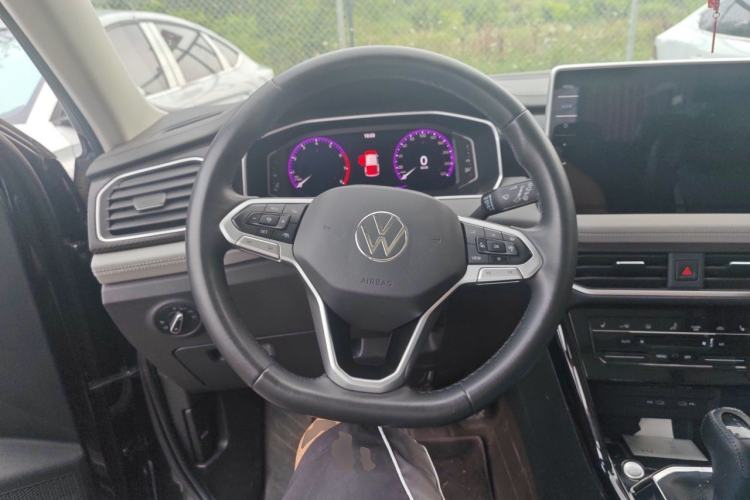Used Volkswagen Tayron 2023 330TSI Two-Wheel-Drive Luxury Plus Advanced Version Steering Wheel