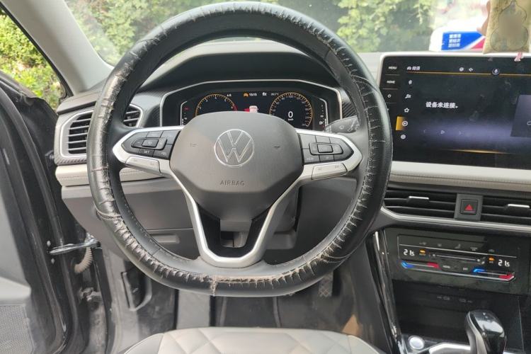 Used Volkswagen Tayron 2023 280TSI Two-Wheel-Drive Luxury Plus Advanced Version Steering Wheel