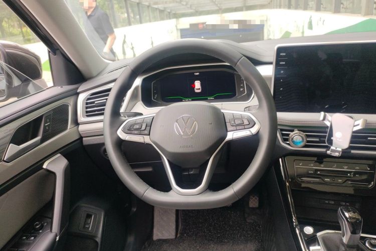 Used Volkswagen Tayron 2023 380TSI Four-Wheel Drive R-Line High-Energy Version Steering Wheel