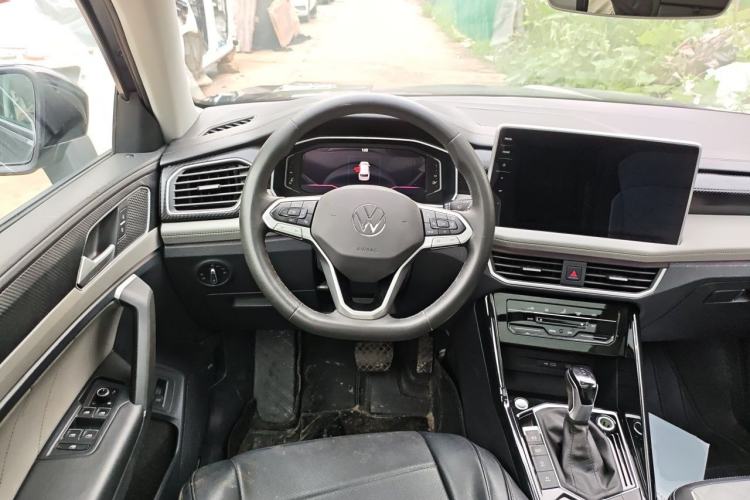 Used Volkswagen Tayron 2023 330TSI Two-Wheel-Drive Luxury Plus Advanced Version Steering Wheel