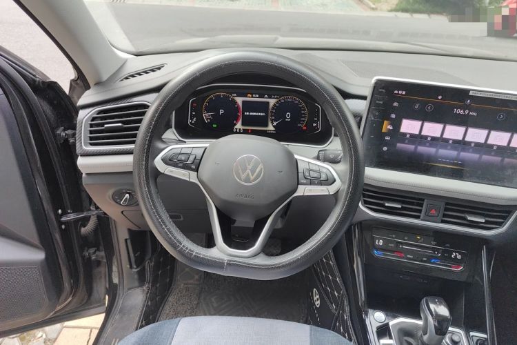 Used Volkswagen Tayron 2023 330TSI Two-Wheel-Drive Luxury Plus Advanced Version Steering Wheel