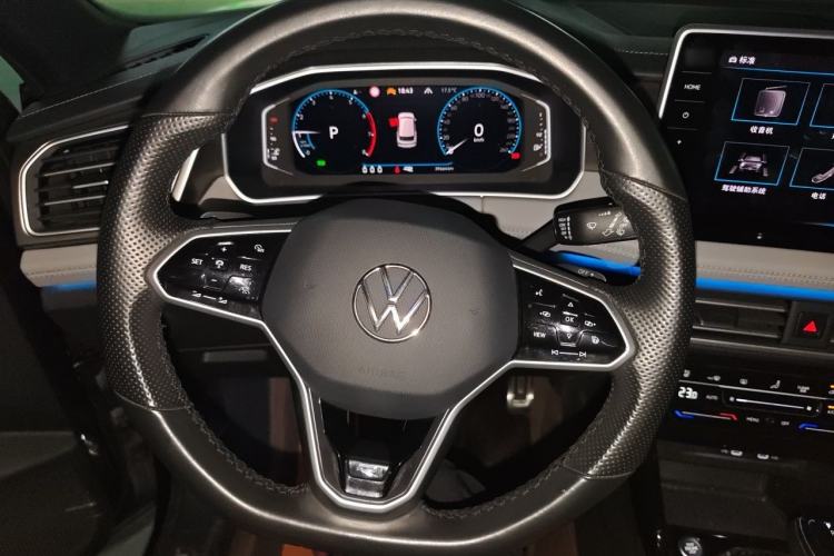 Used Volkswagen Tayron 2023 380TSI Four-Wheel Drive R-Line Pro Smart Edition Steering Wheel