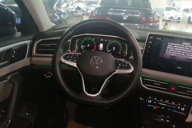 Used Volkswagen Tayron 2023 Revised Version 380TSI All-Wheel Drive R-Line High-Energy Edition Steering Wheel