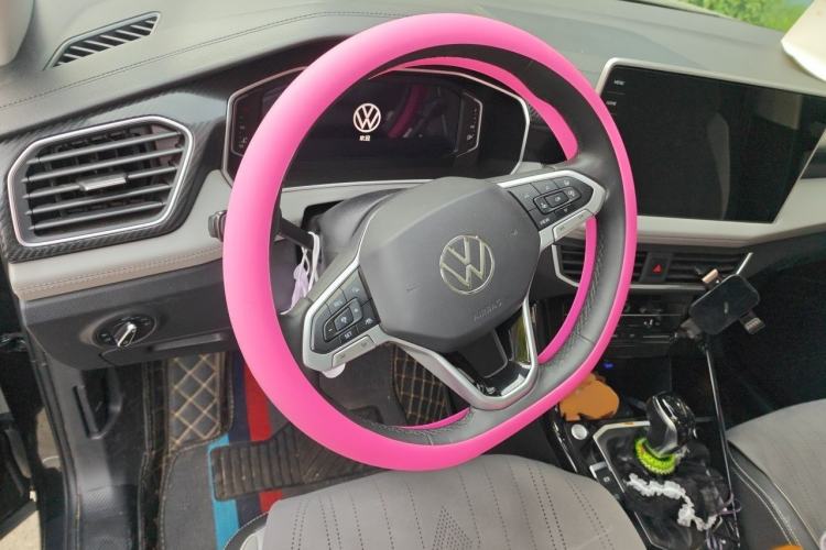 Used Volkswagen Tayron 2023 280TSI Two-Wheel-Drive Luxury Plus Advanced Version Steering Wheel