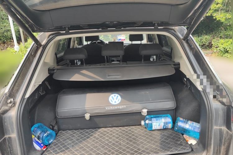 Used Volkswagen Tayron 2023 280TSI Two-Wheel-Drive Luxury Plus Advanced Version Trunk