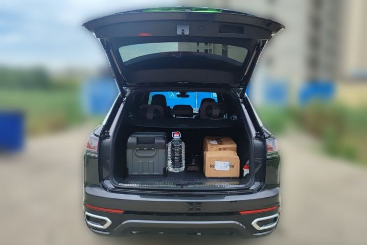 Used Volkswagen Tayron 2023 Revised Version 380TSI All-Wheel Drive R-Line Pro Smart Edition Trunk