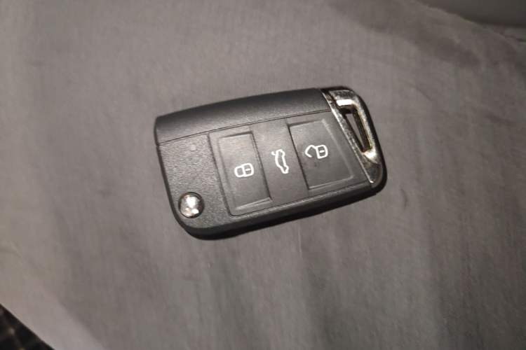 Used Volkswagen Tayron 2023 330TSI Two-Wheel-Drive Luxury Plus Advanced Version Vehicle Key