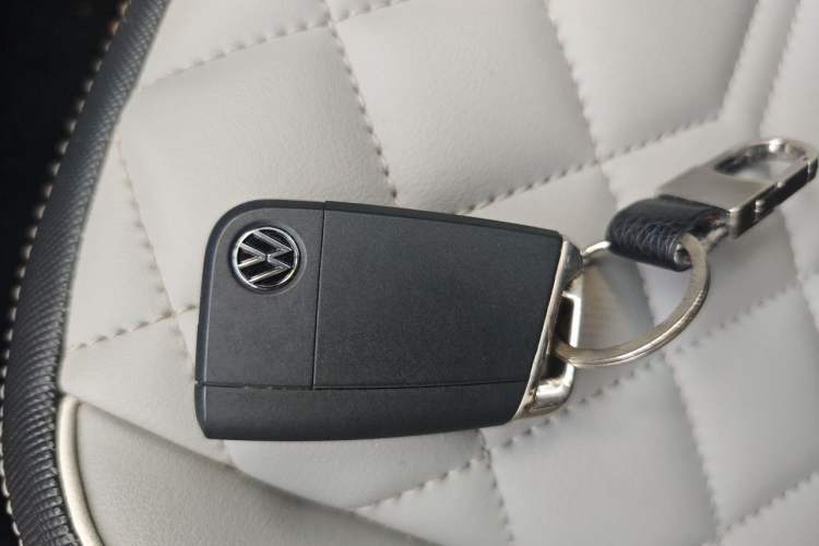 Used Volkswagen Tayron 2023 330TSI Two-Wheel-Drive Luxury Plus Advanced Version Vehicle Key