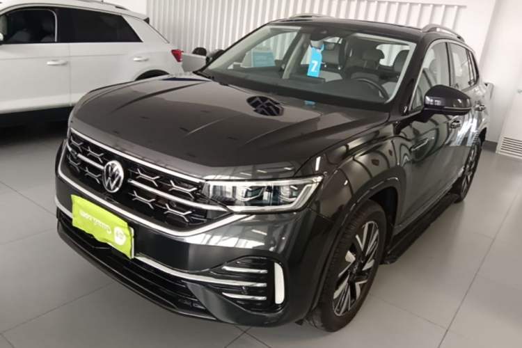 Used Volkswagen Tayron 2023 330TSI Two-Wheel-Drive R-Line High-Energy Version Guazi used car, China used car export, Used car for sale, Used  cars, Cheapest cars for sale