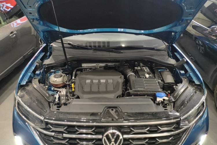 Used Volkswagen Tayron 2023 380TSI Four-Wheel Drive R-Line Pro Smart Edition Engine Bay