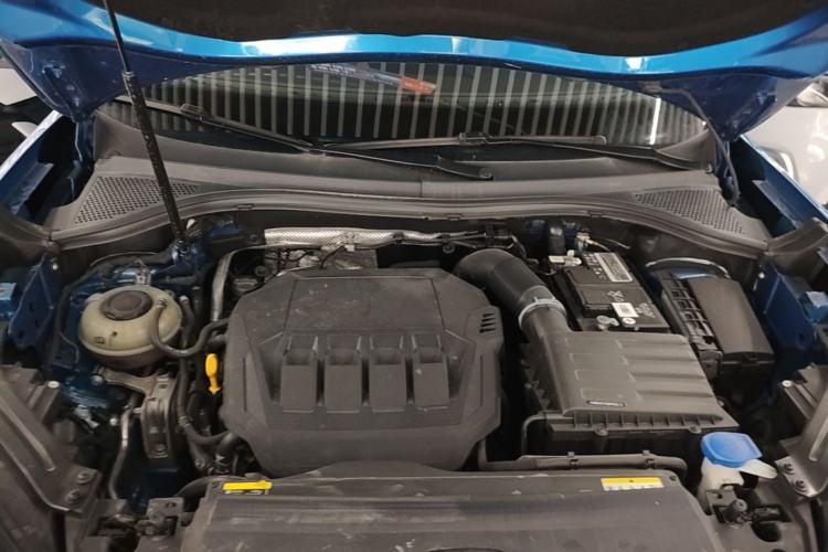 Used Volkswagen Tayron 2023 380TSI Four-Wheel Drive R-Line Pro Smart Edition Engine Bay